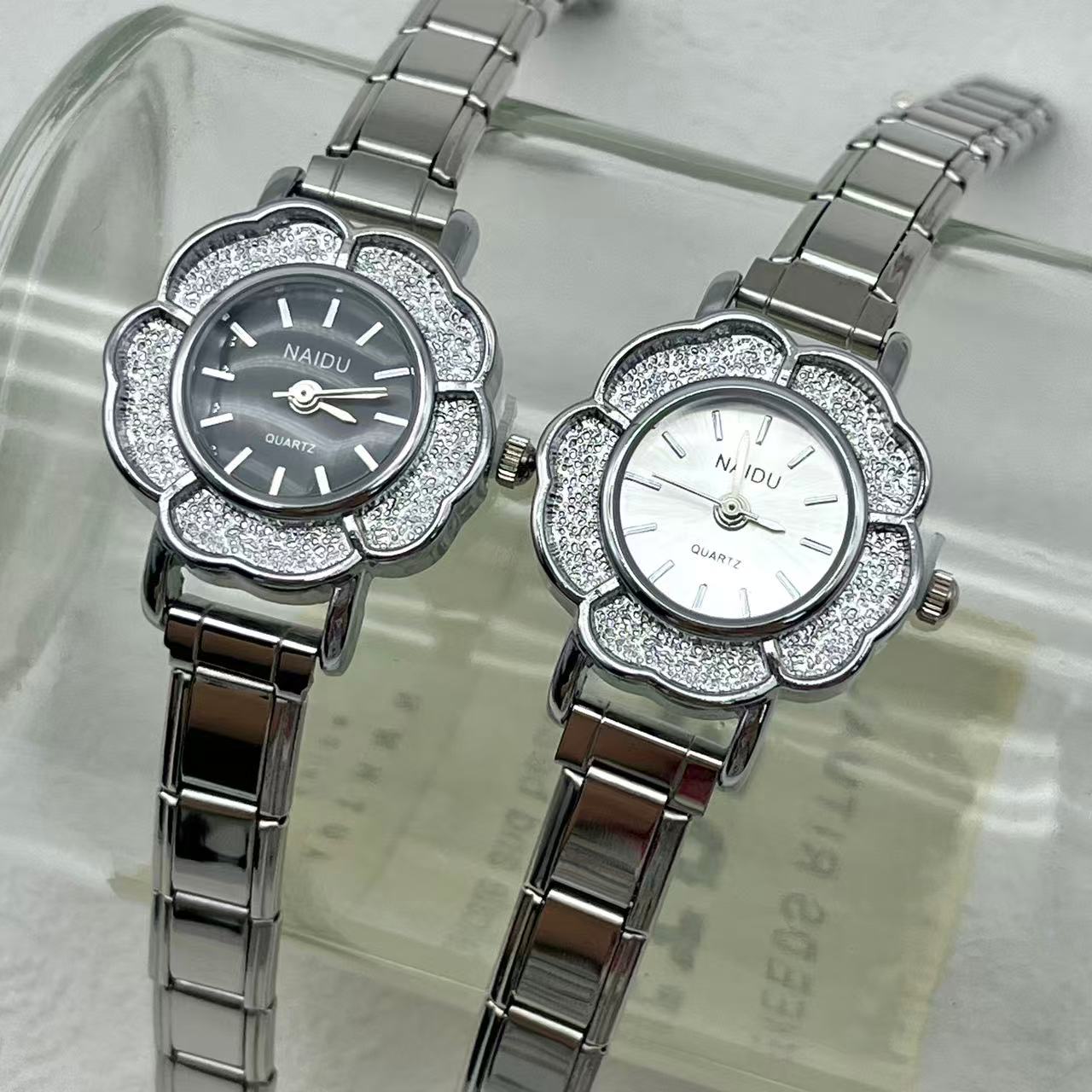 지르코니아 꽃 상감이있는 여성용 쿼츠 시계 럭셔리 세련 - Luxury Watch Gift For Her 리뷰 및 가격